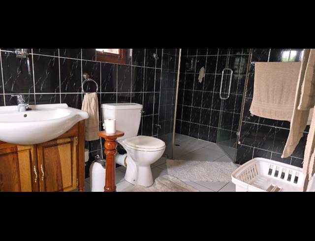 5 BEDROOM HOUSE FOR SALE IN ELANDSPARK
